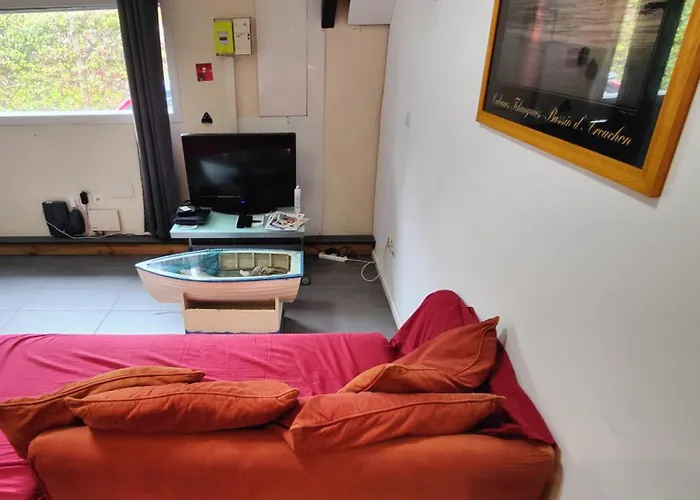 Le Studio Rustique Du Bassin